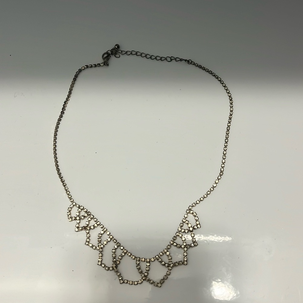 SPARKLE NECKLACE